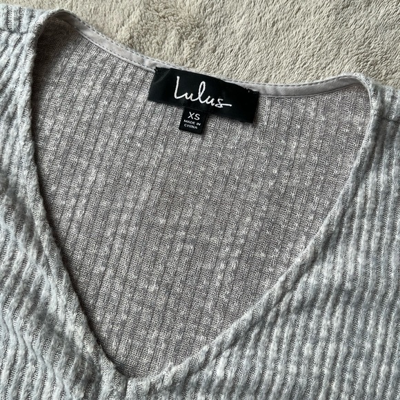 Lulu’s Briony Ruched Long Sleeve - Picture 8 of 11